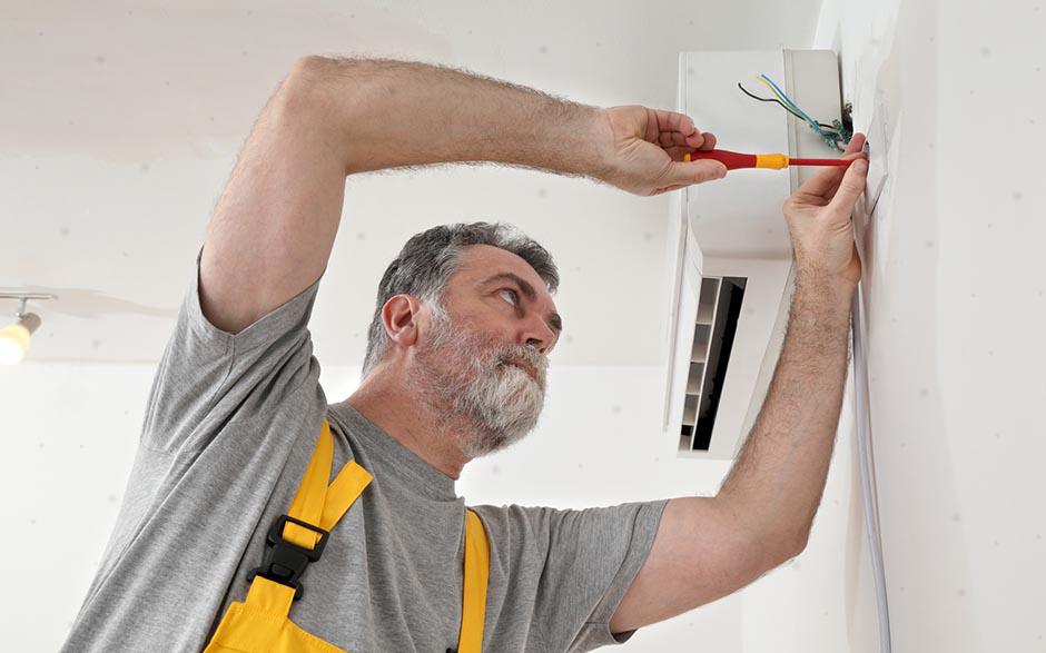 recherche travail électricien bâtiment Saint-Ouen